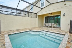 Solara Resort by Redawning