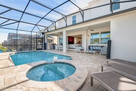 Solara Resort by Redawning