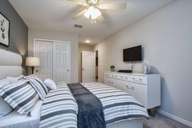 Solara Resort by Redawning