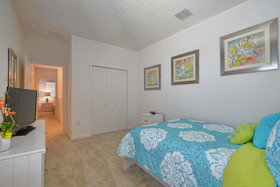 Sonoma Resort by iHome Resort