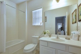 Sonoma Resort by iHome Resort