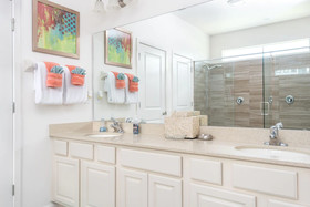 Sonoma Resort by iHome Resort
