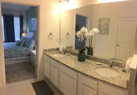 Sonoma Resort by VHC Hospitality