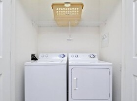 Windsor Hills Condominiums