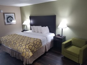 Baymont by Wyndham Lake City