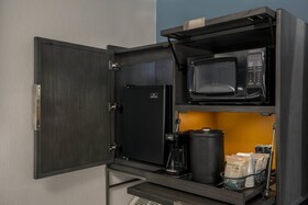 Courtyard by Marriott Lake City