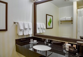 Fairfield Inn & Suites Lake City