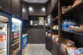 Holiday Inn Express & Suites Lakeland South