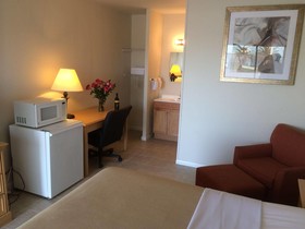 Lakeview Motel