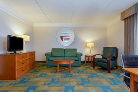 La Quinta Inn & Suites by Wyndham Lakeland West