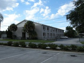 Relax Inn Lakeland