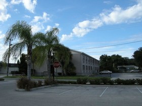 Relax Inn Lakeland