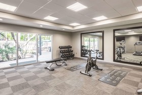 La Quinta Inn & Suites by Wyndham Orlando Lake Mary
