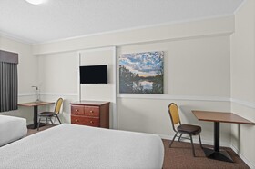 Days Inn by Wyndham Lamont