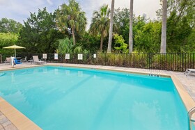 Holiday Inn Express Clearwater