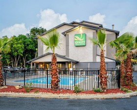 Quality Inn