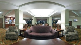 Holiday Inn Express & Suites Live oak