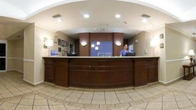 Holiday Inn Express & Suites Live oak