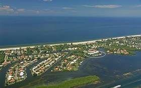 Harbour Villa Club