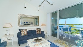 Harbour Villa Club