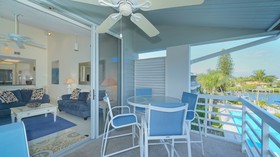 Harbour Villa Club