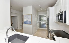 Harbour Villa Club