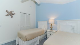 Harbour Villa Club