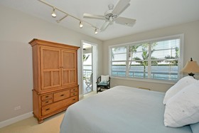 Harbour Villa Club