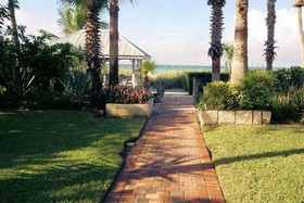 Sandpiper Inn