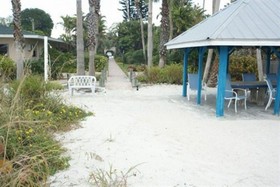 Sandpiper Inn