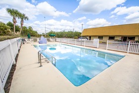 Red Roof Inn MacClenny