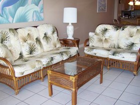 Las Brisas by TRS