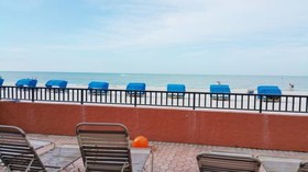 Las Brisas by TRS