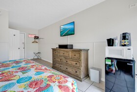 Coconut Cay Resort