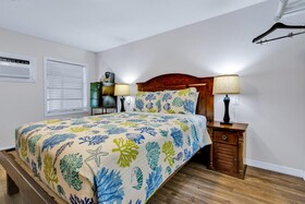 Coconut Cay Resort