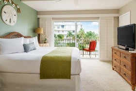 Olde Marco Island Inn & Suites