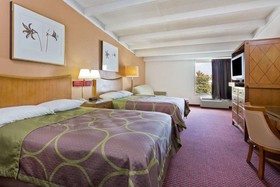 Super 8 by Wyndham Melbourne