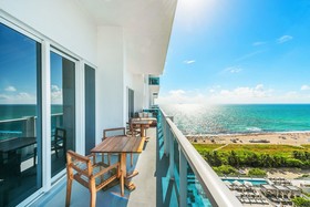 1 Hotel & Homes South Beach