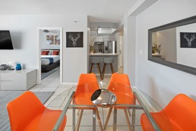 Madison South Beach Suites by SV Rentals