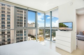 Miami Vacations Corporate Rentals - Monte Carlo