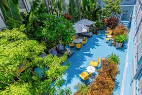 Beachside All Suites Hotel