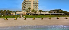 The Singer Oceanfront Resort, Curio Collection by Hilton