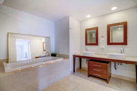 Icon Brickell Residences