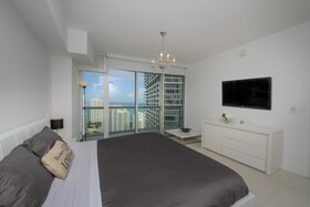 Icon Brickell Residences
