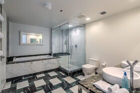 Icon Brickell Residences