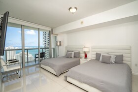 Icon Brickell Residences