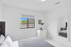 Renzzi Wynwood Apartments