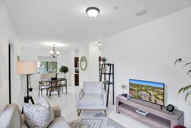 Renzzi Wynwood Apartments