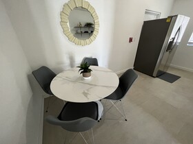 Renzzi Wynwood Apartments