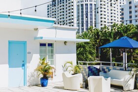 Aqua Hotel